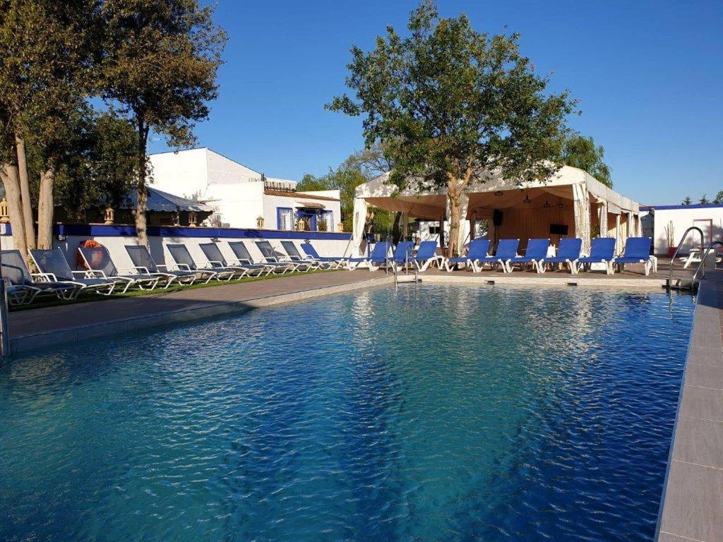 Hotel La Villoria Медіна-Сідонія Екстер'єр фото